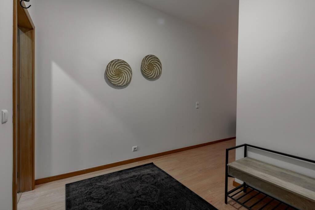 Modern Studio Near Metro Station Senhora da Hora ภายนอก รูปภาพ